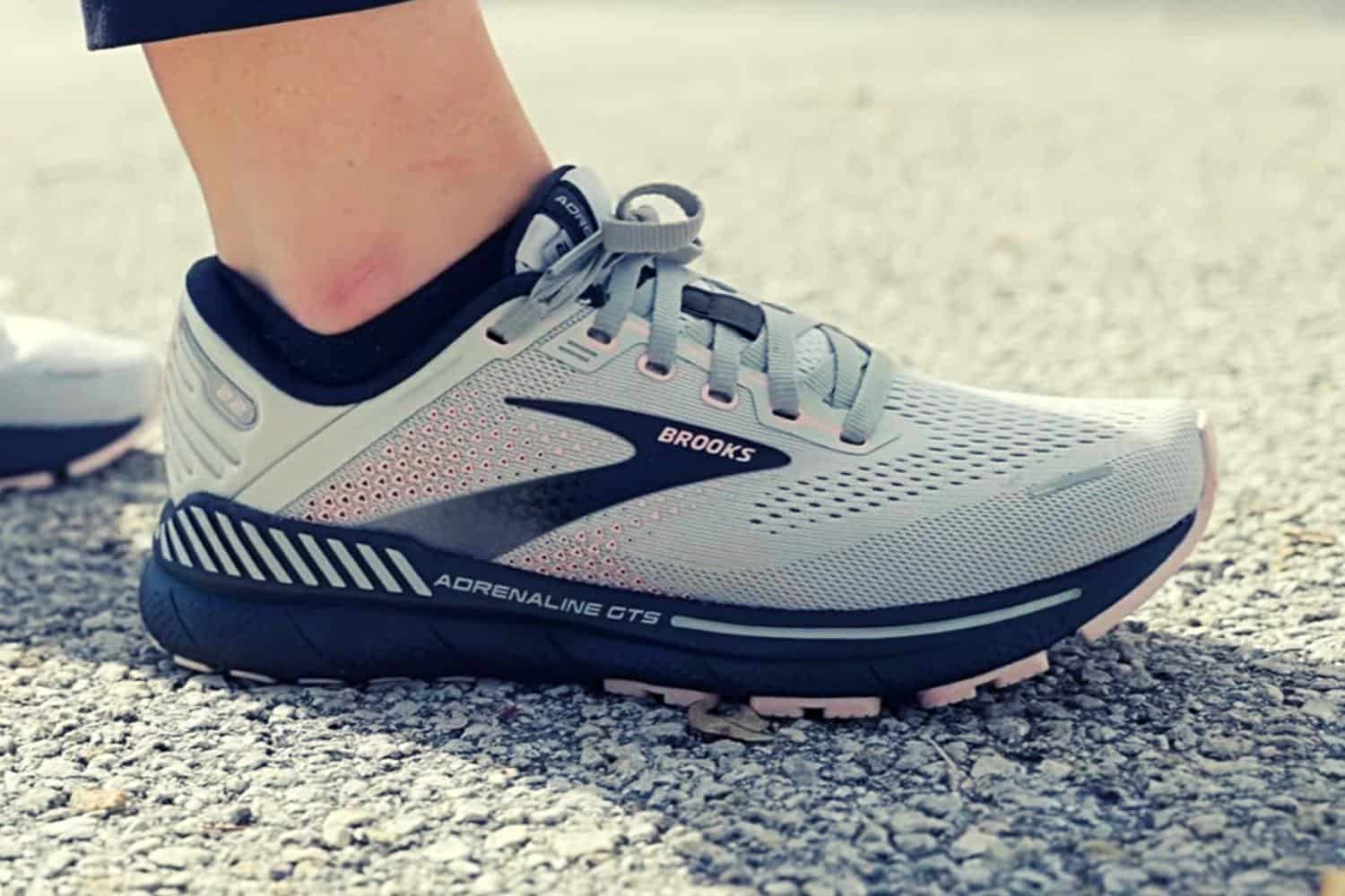 Adrenaline GTS 22 chaussures de course à pied