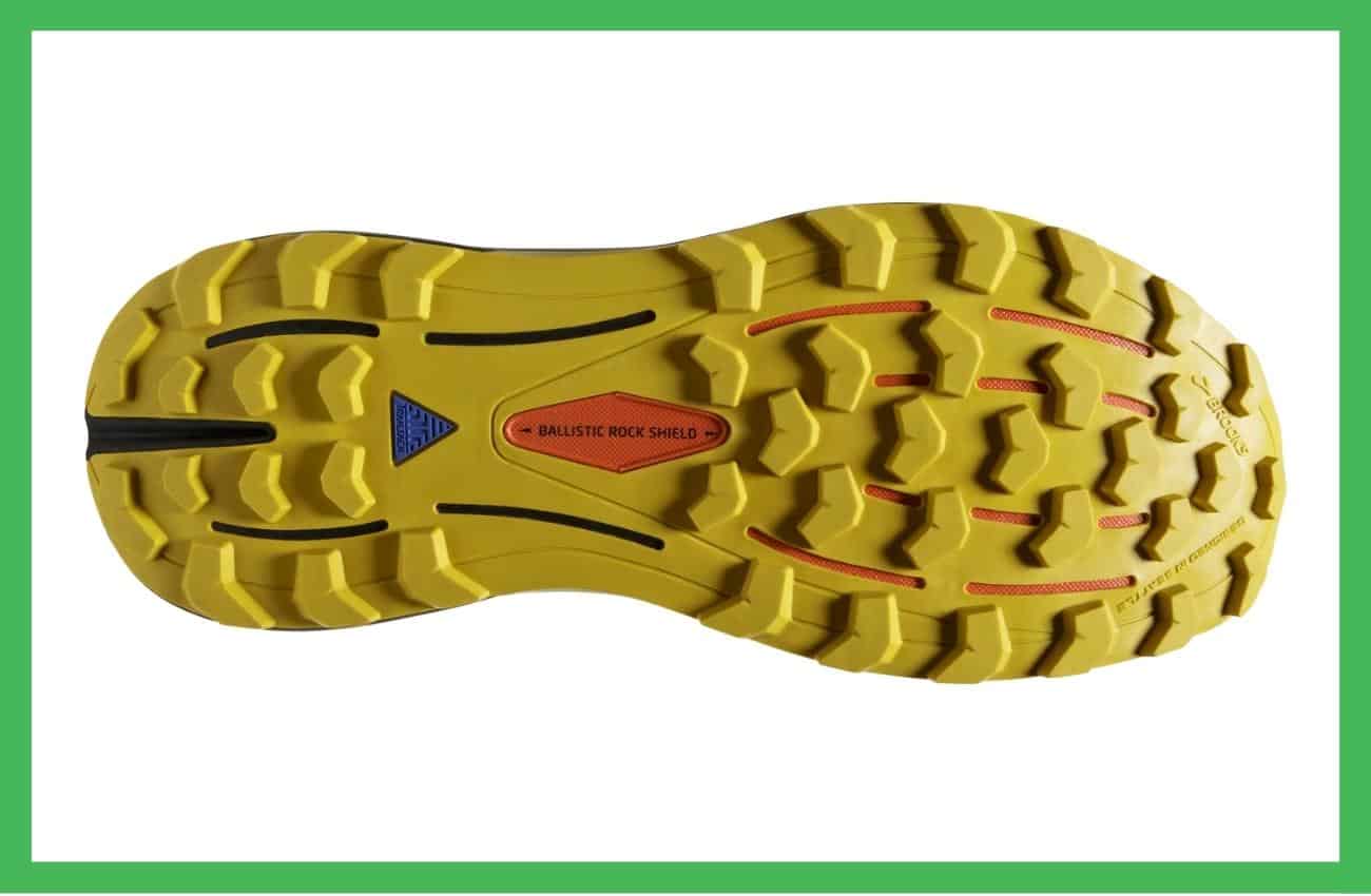 Brooks Cascadia 16 crampons