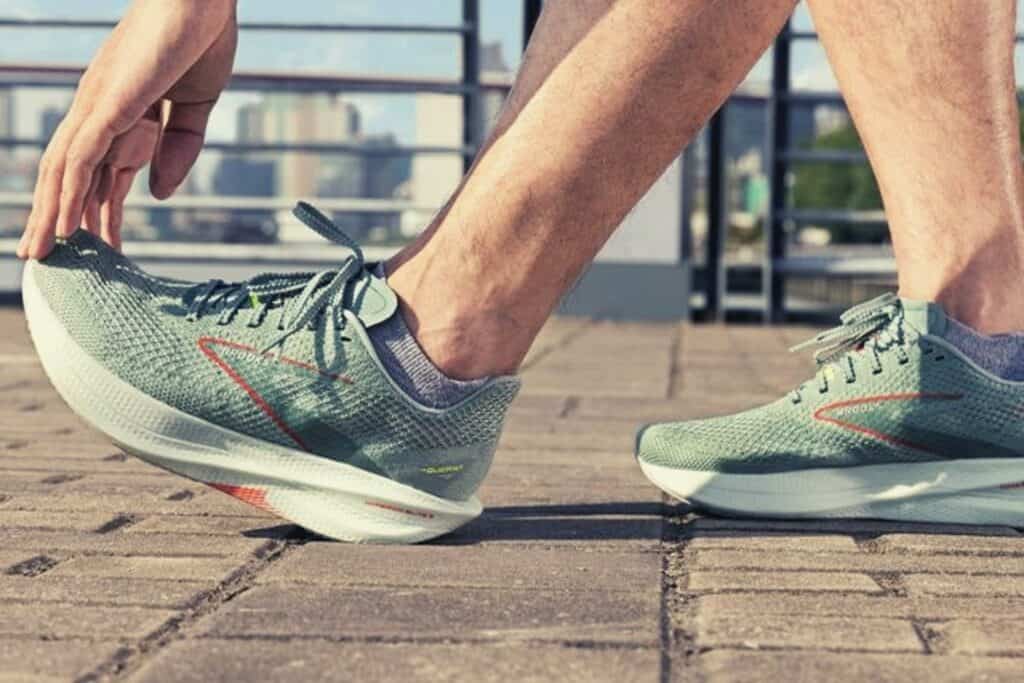 Brooks Hyperion Elite 3 aux pieds