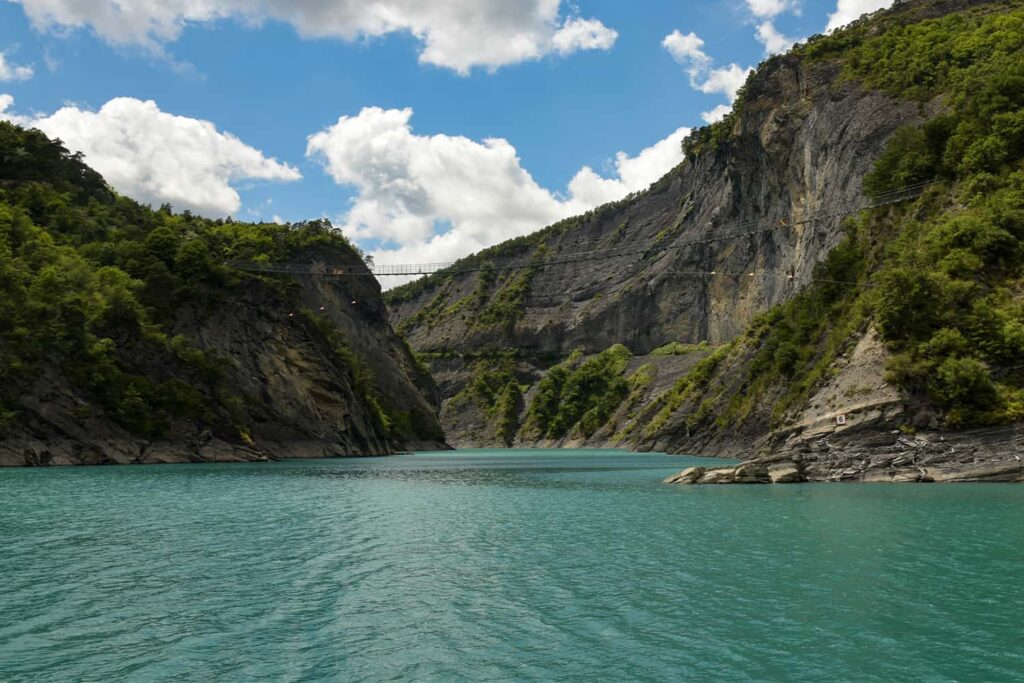 Un des panoramas qui so'ffrent aux trailers, avec le pont de Vercors en fond