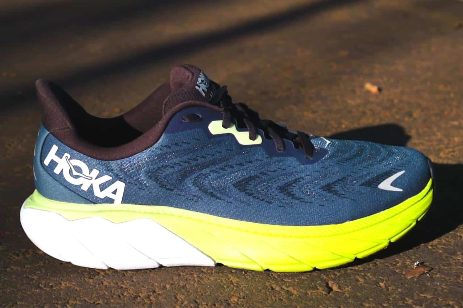 Hoka Arahi 6 unboxing