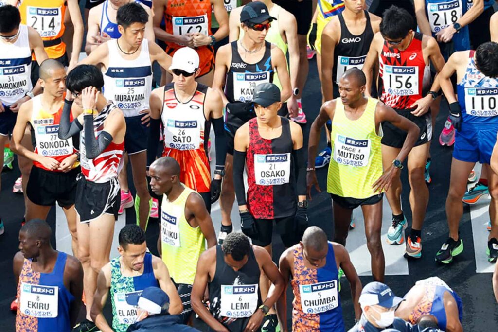 Les coureurs du Marathon de Tokyo, venus des quatre coins du monde