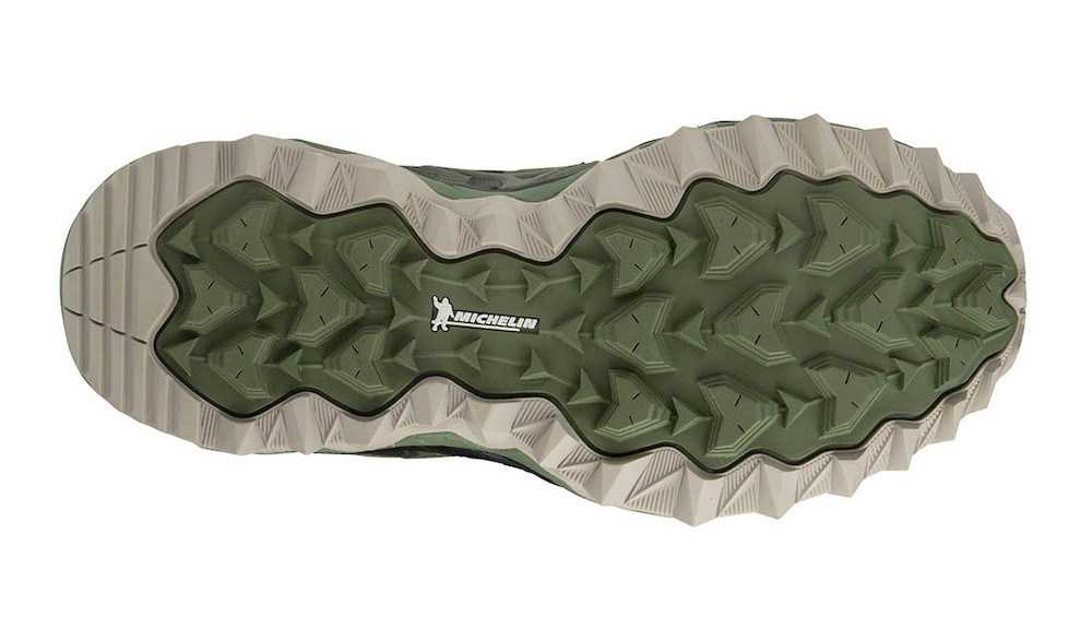 Mizuno Wave Mujin 6 semelle crampons