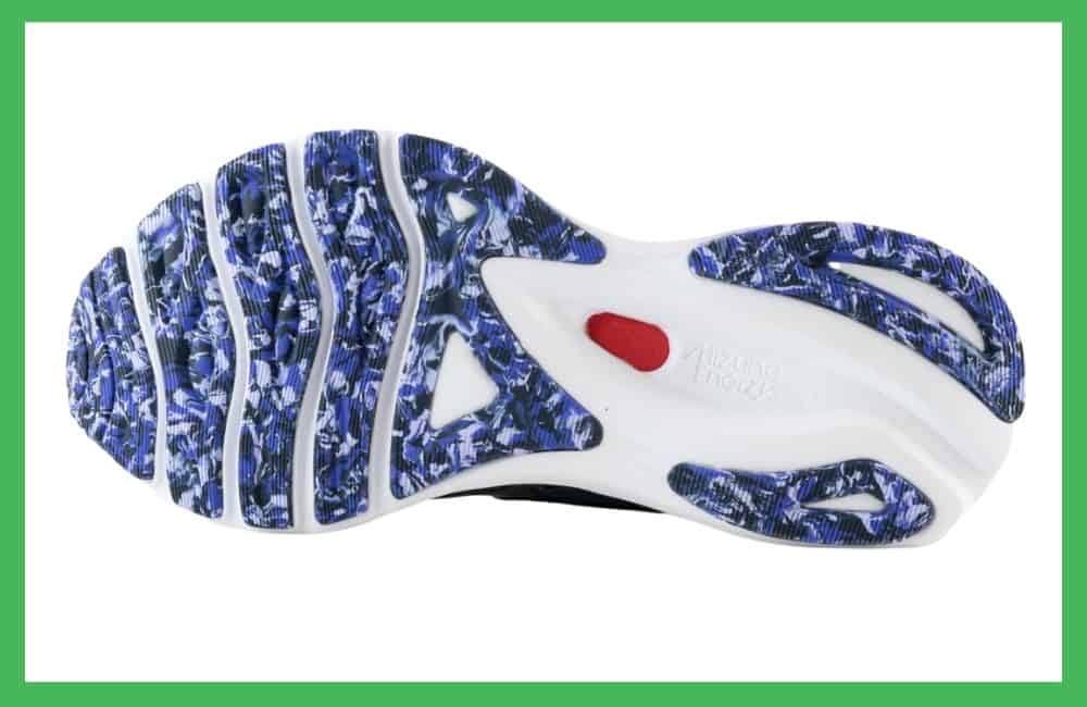 5 mizuno wave sky semelle caoutchouc