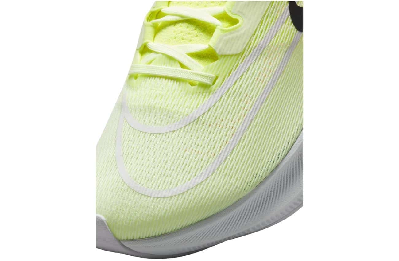 Zoom Fly 4 toe box