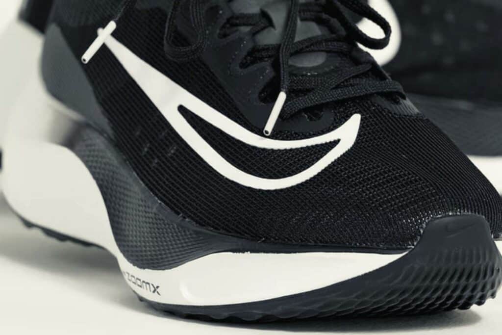 Nike Zoom Fly 5 W mesh