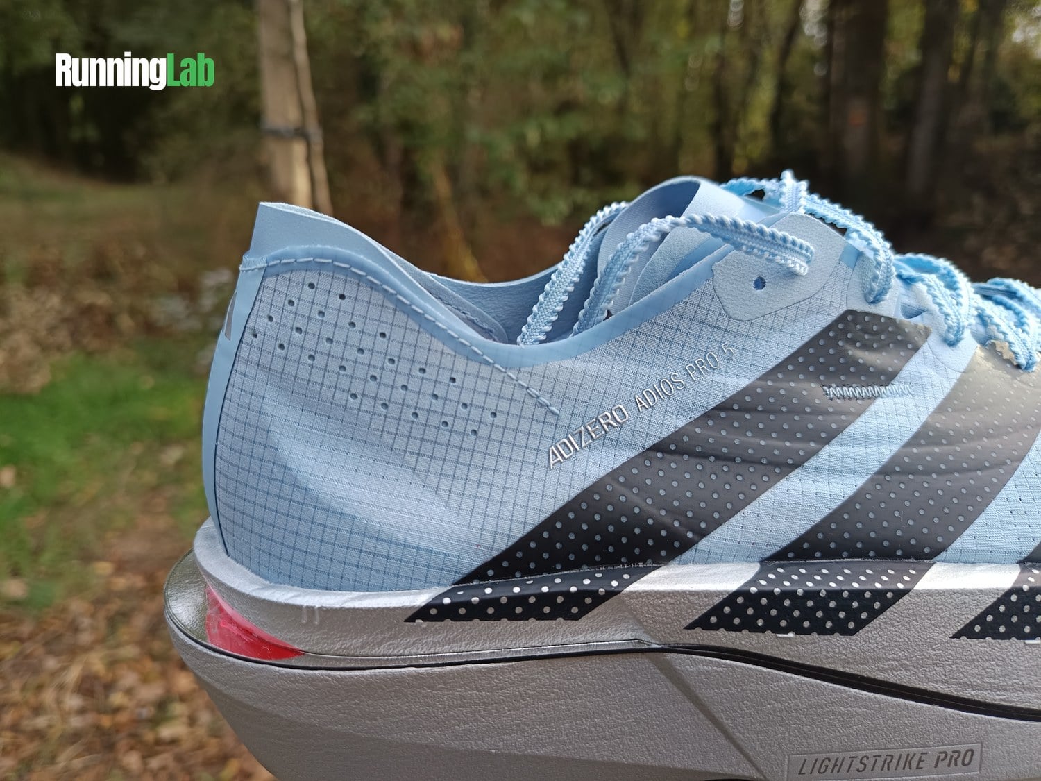 Semelle intermédiaire Lightstrike Pro de l'Adidas Adios Pro 5 en gros plan