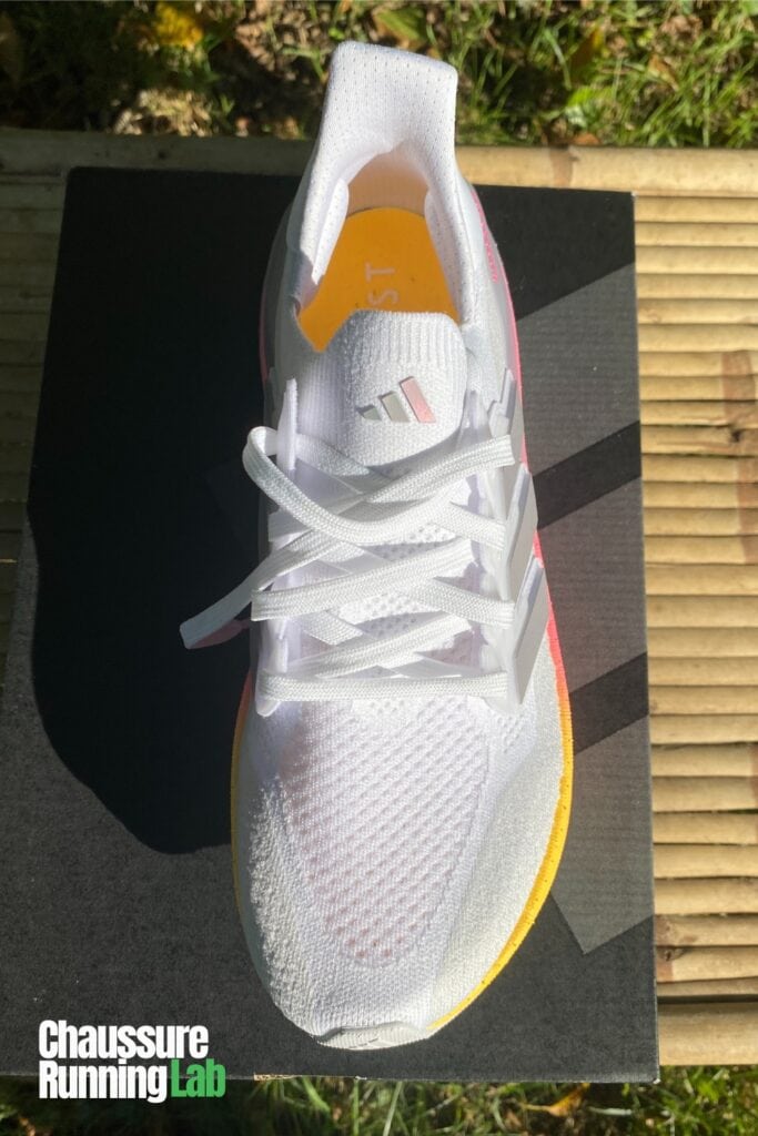 Adidas Ultraboost 5 tige mesh technique