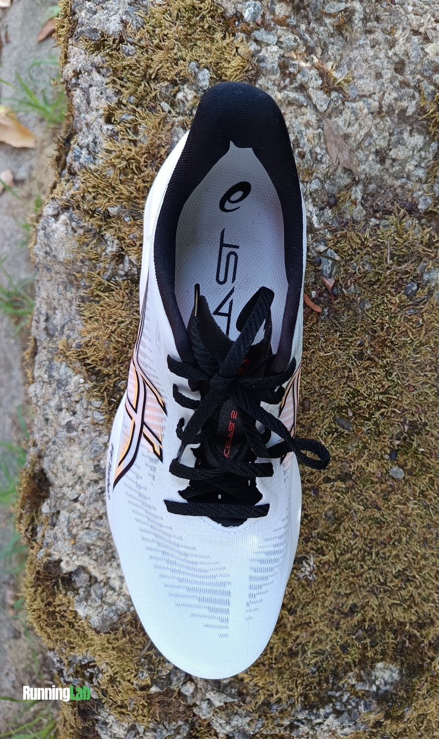Asics Sonicblast 2 vue de dessus avec la languette et le laçage