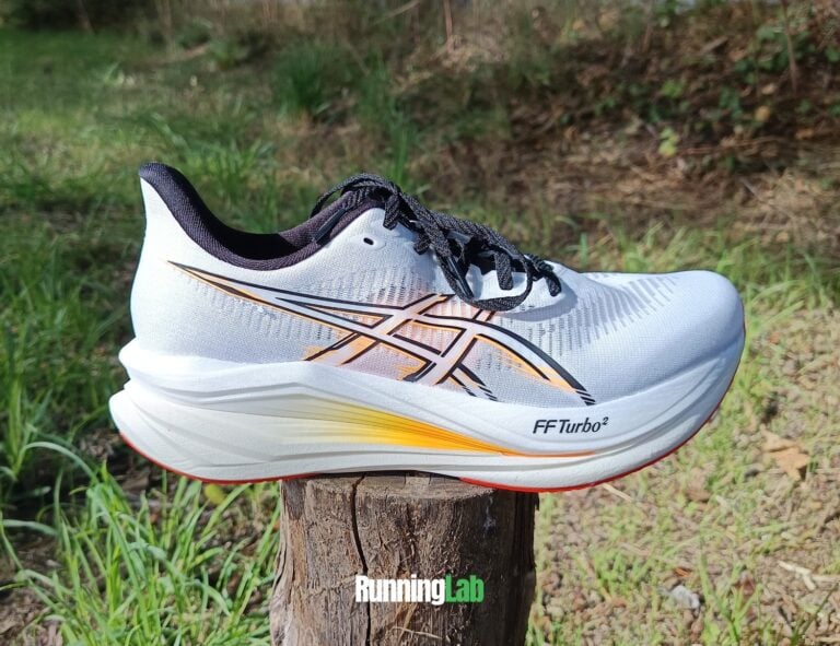 Asics Sonicblast 2 vs Novablast 6