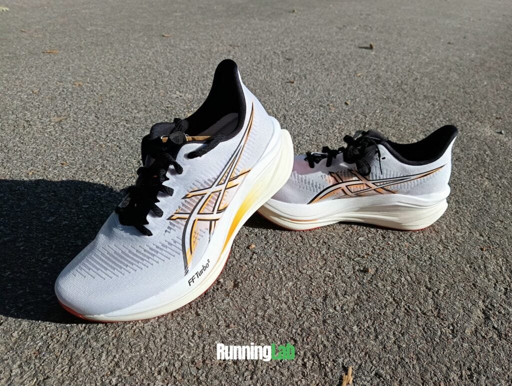 asics sonicblast 2 vs superblast 3
