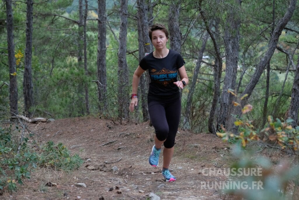 traileuse Alecsa teste les Asics FujiSpeed 2