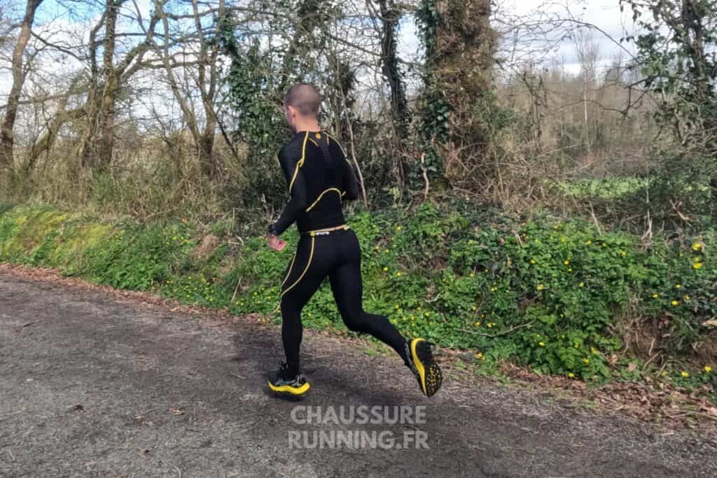 julien guyod teste les Asics Gel-Sonoma 7
