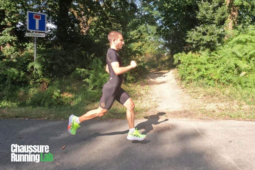 julien guyod teste les Asics Magic Speed 4
