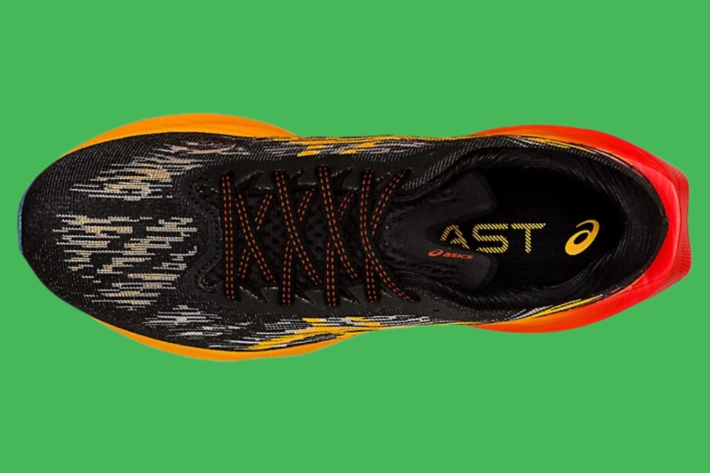 Asics Novablast 3 tige mesh technique