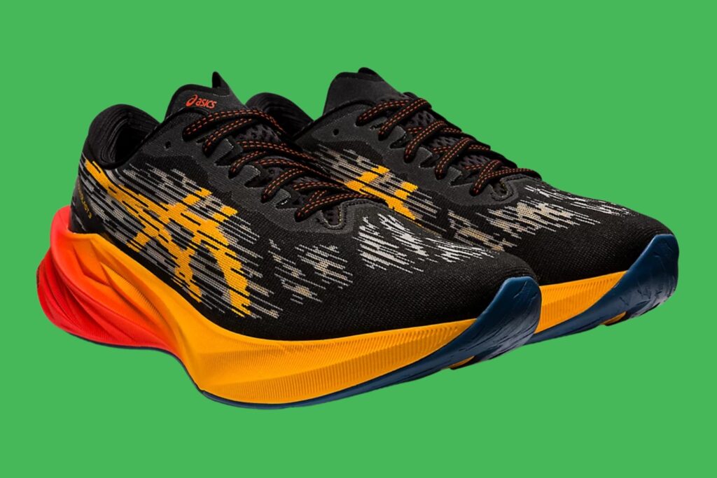 Asics Novablast 3 semelle intermédiaire