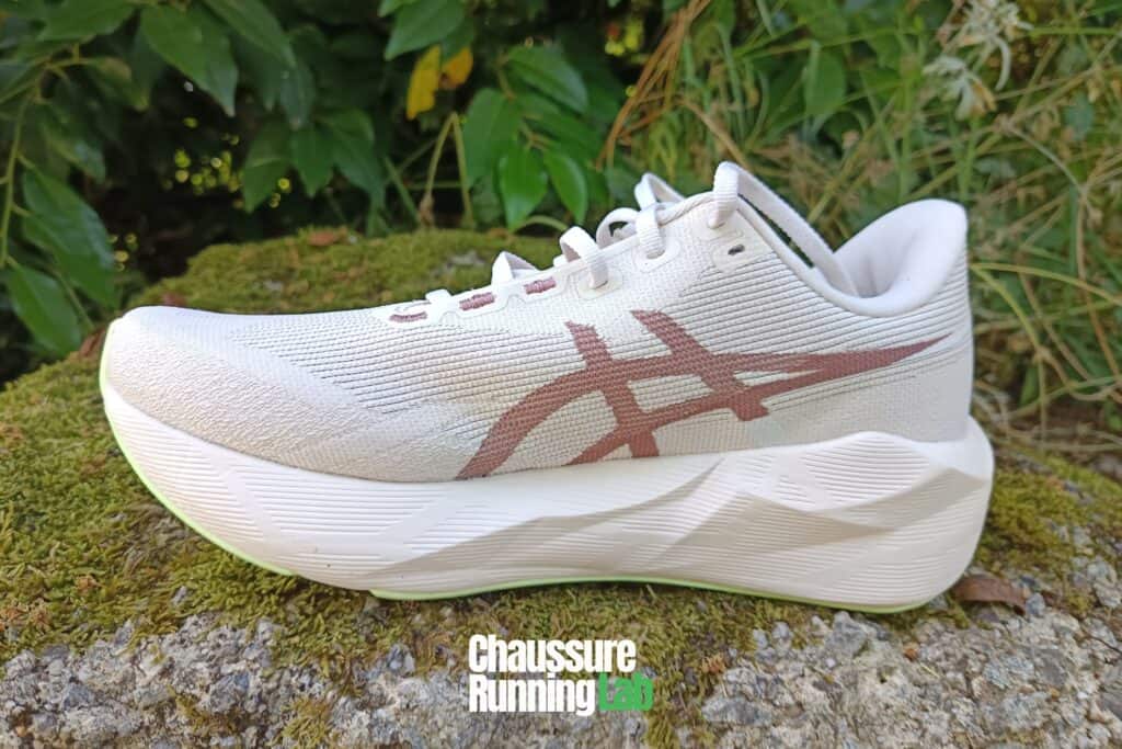 asics novablast 6 amorti semelle intermédiaire