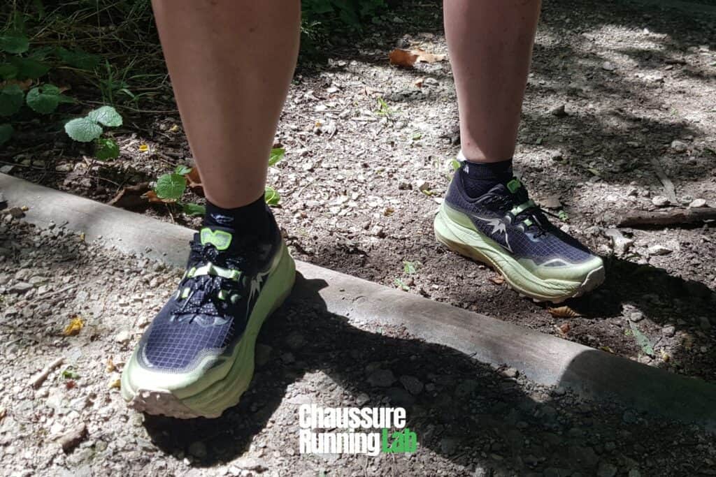 mousse Flyte Foam Blast Plus Asics Trabuco Max 3