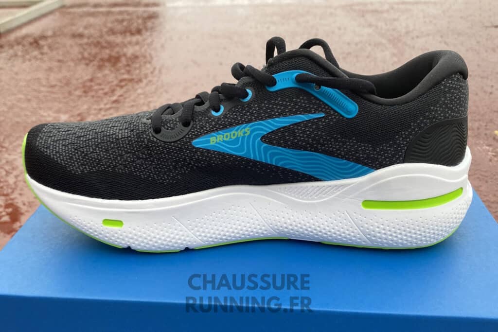 Brooks Ghost Max amorti semelle intermédiaire