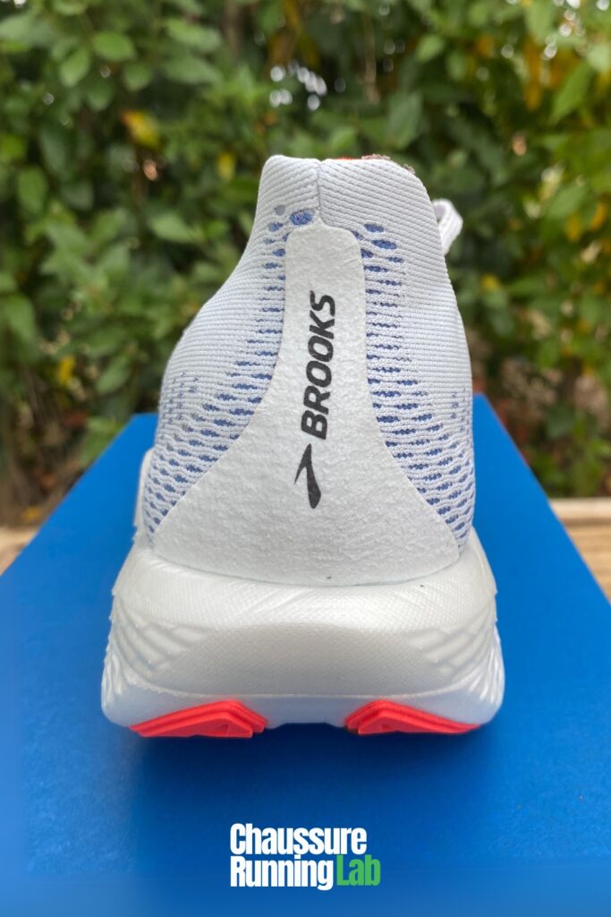 Brooks Hyperion Max 2 talon