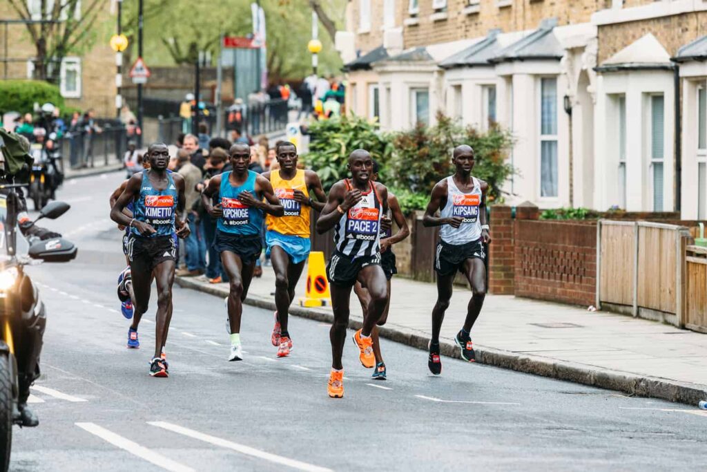 équipe de runners d'elite (Kipsang, Kimetto) Canary Wharf Londres