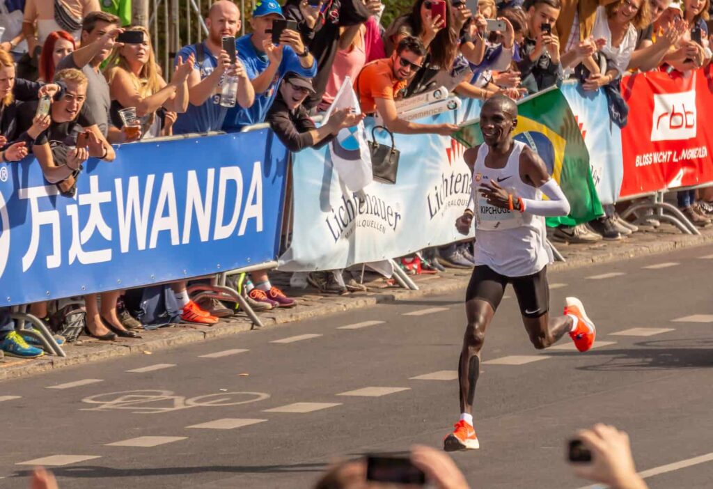 Eliud Kipchoge chaussure carbone