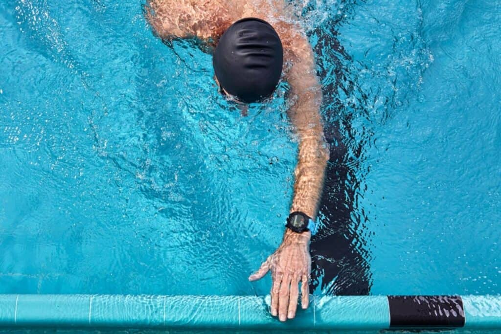 Garmin Forerunner 245 Music triathlon montre gps