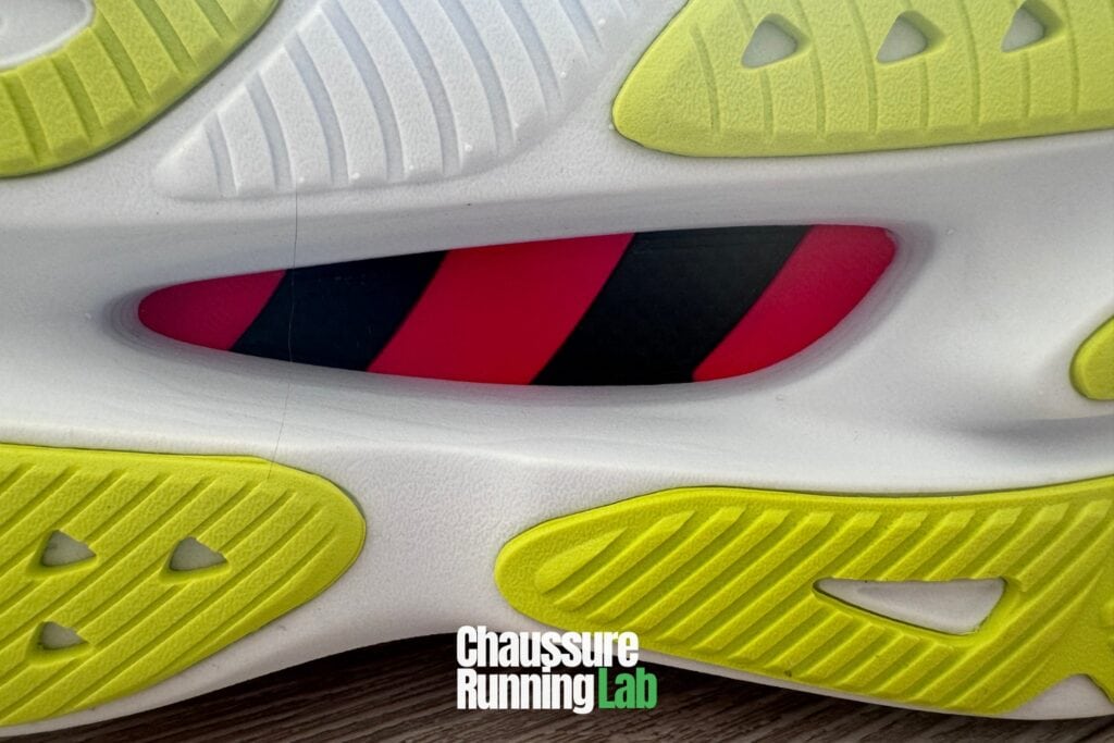 Hoka Skyward X caoutchouc