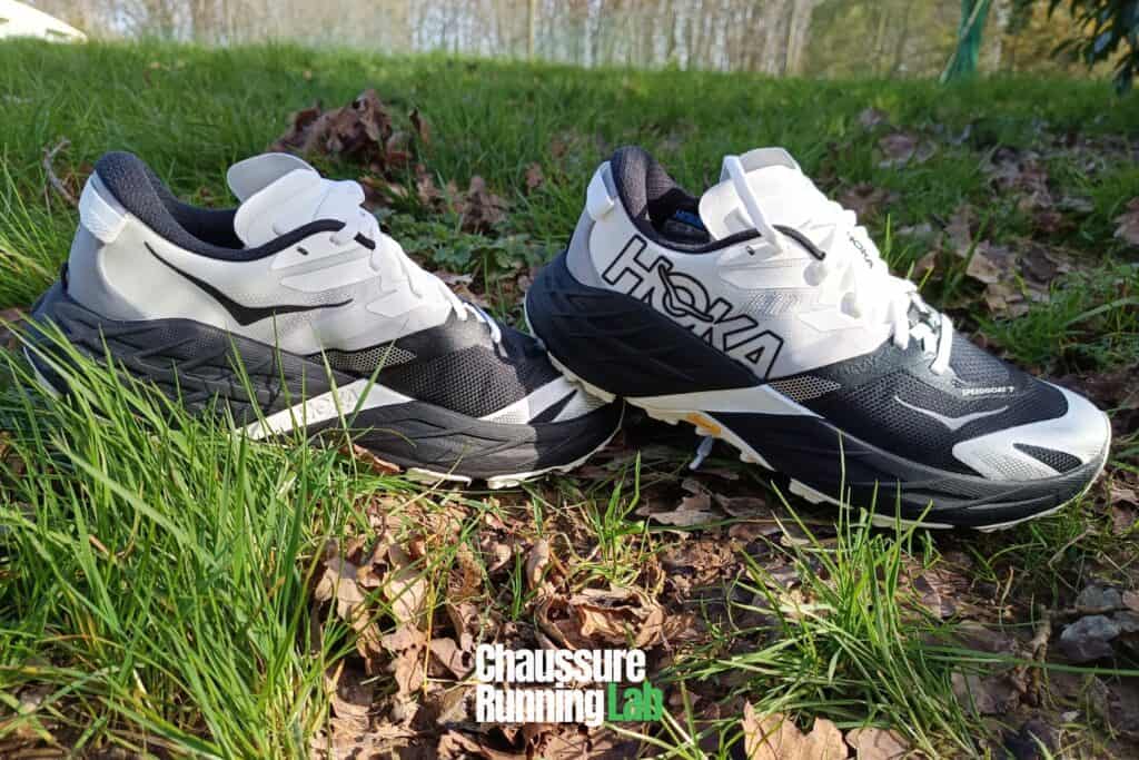 paire de chaussures de trail Hoka Speedgoat 7