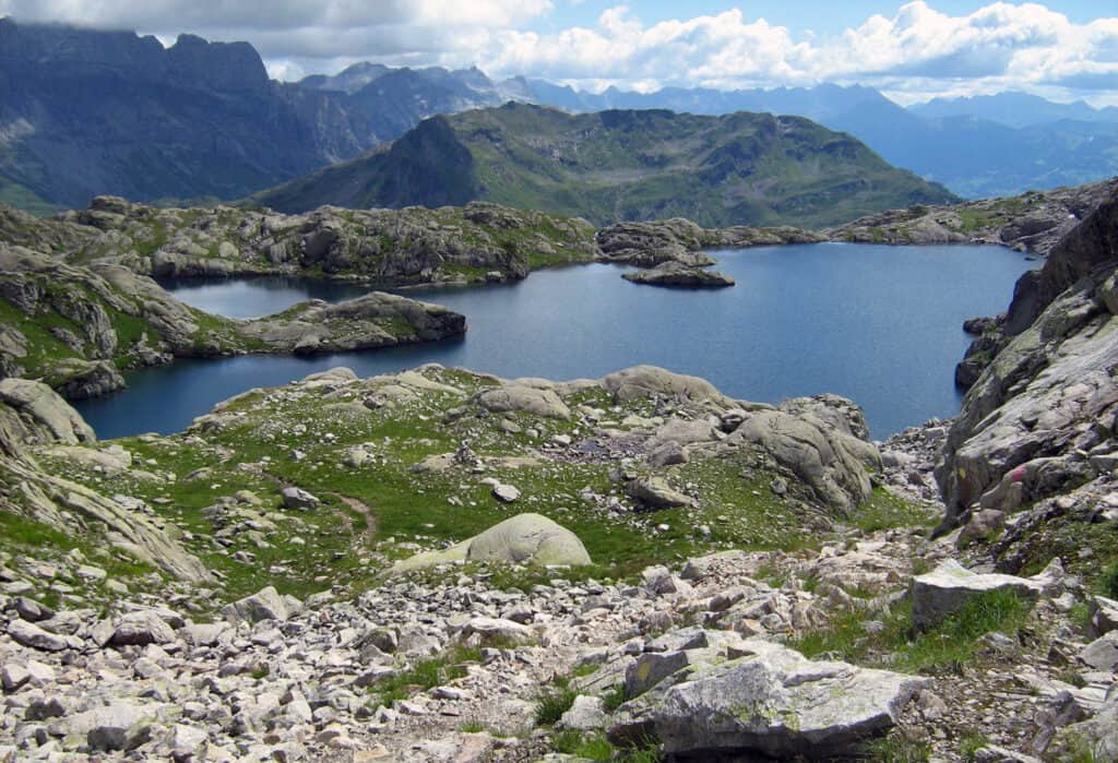 Lac Cornu Aiguilles Rouges