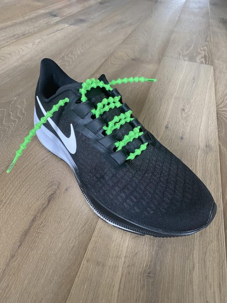 laçage traditionnel chaussures running