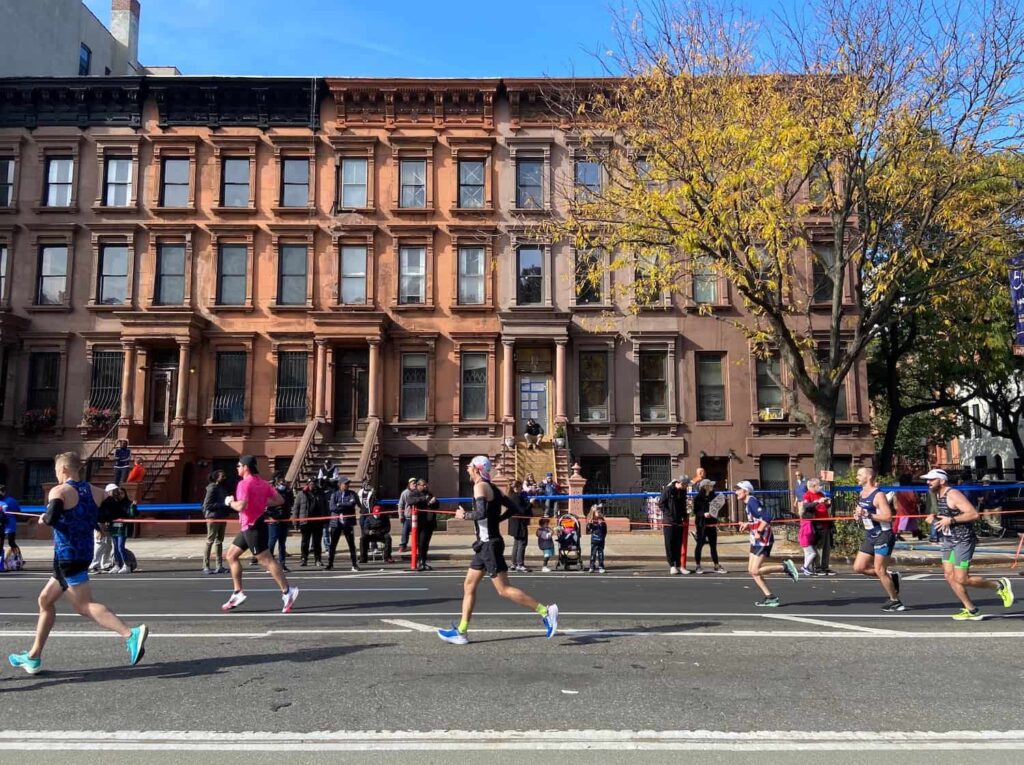 plus beau marathon du monde new york brooklyn