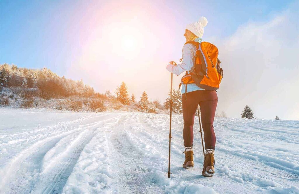 marche nordique sur piste enneigée