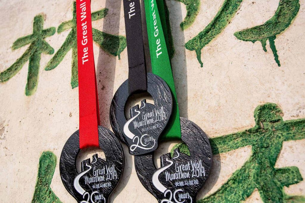 Les médailles du marathon de la Grande Muraille de Chine