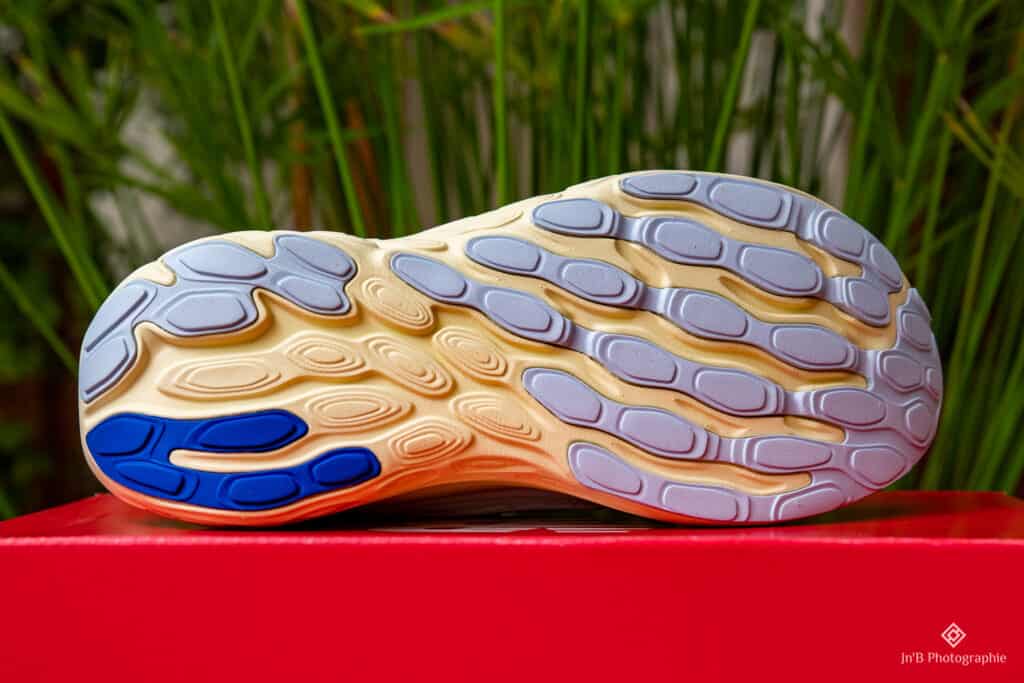 New Balance Fresh Foam 1080 v13 semelle extérieure caoutchouc