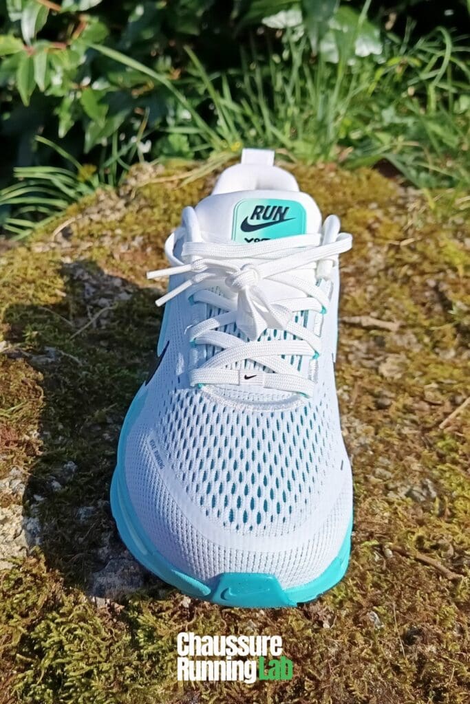 Nike Vomero 18 toe box