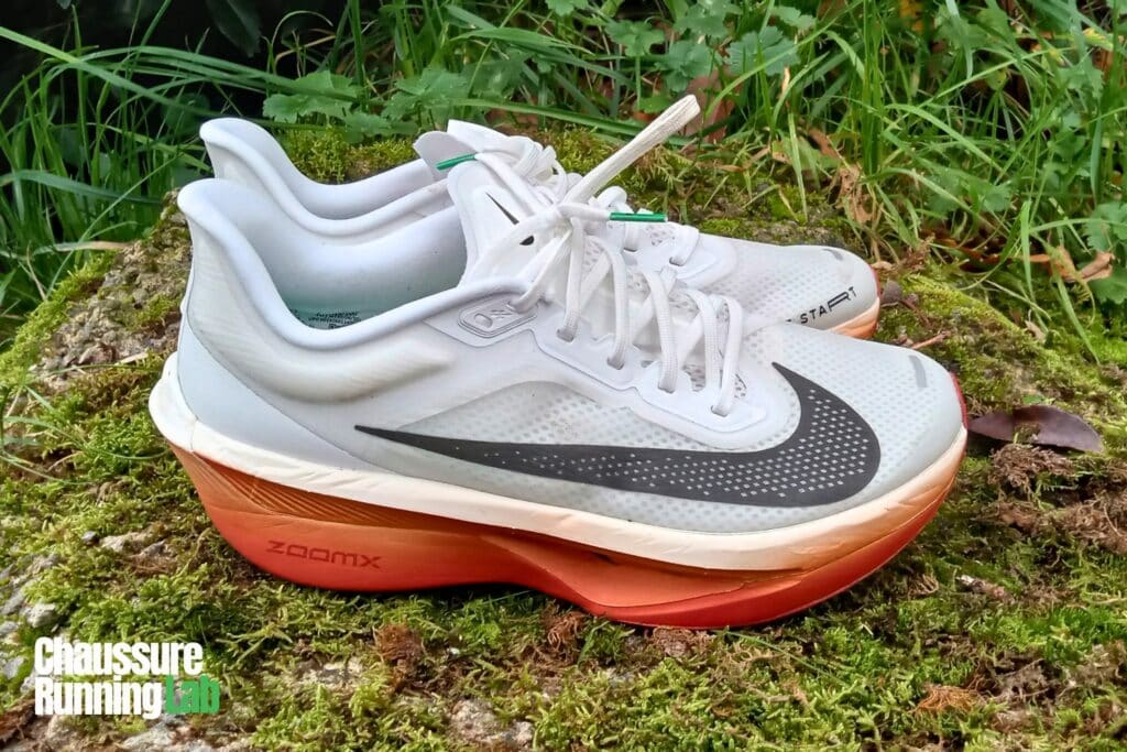 paire de chaussures de course Nike Zoom Fly 6