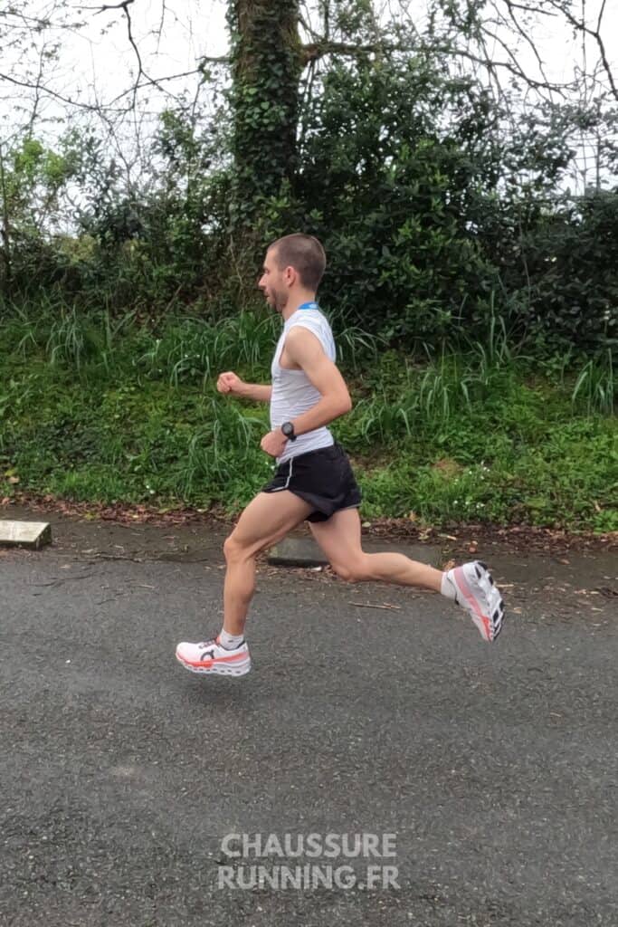 On Cloudmonster 2 chaussures de running