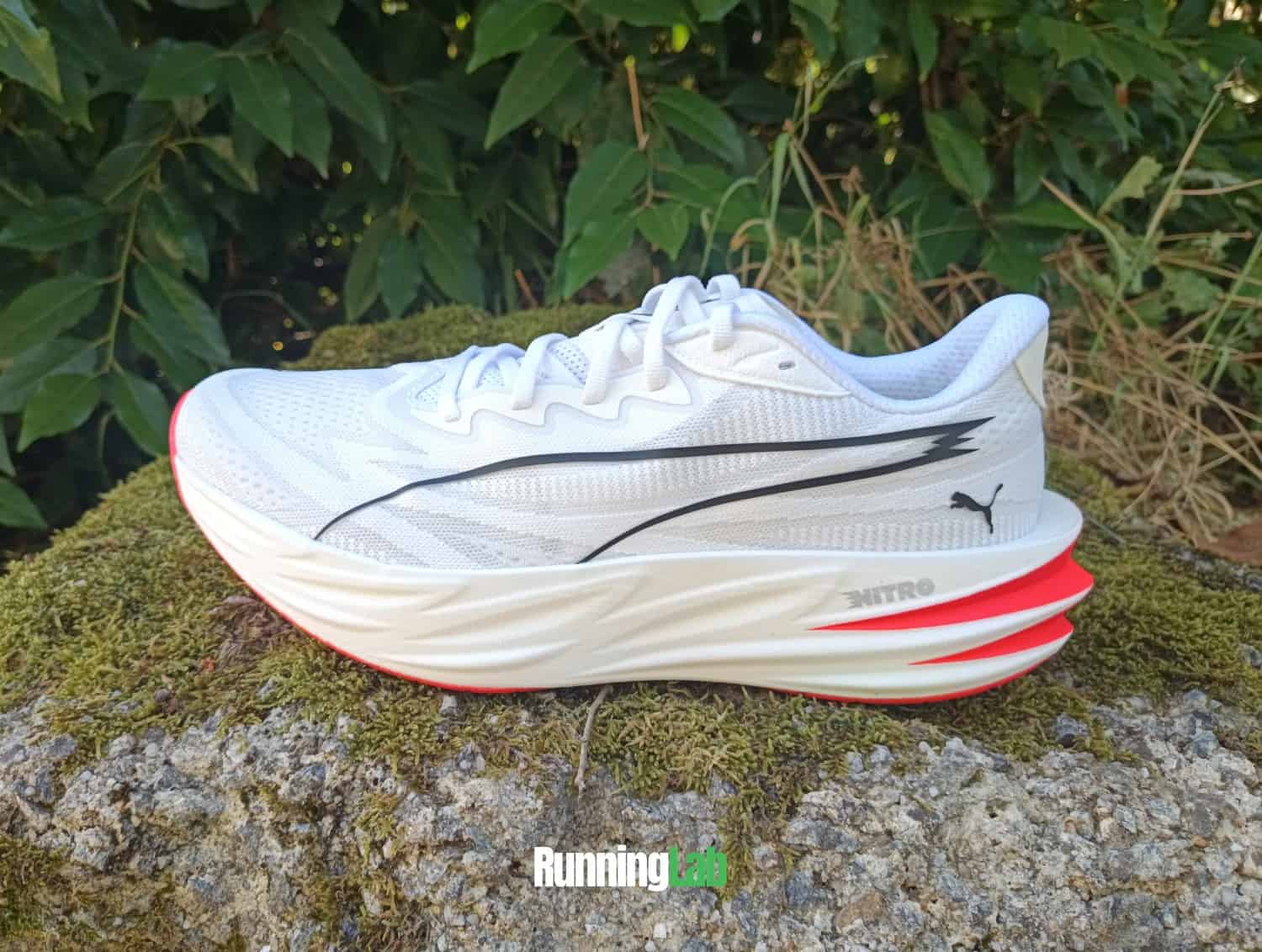 Puma Deviate Pure Nitro vue de profil