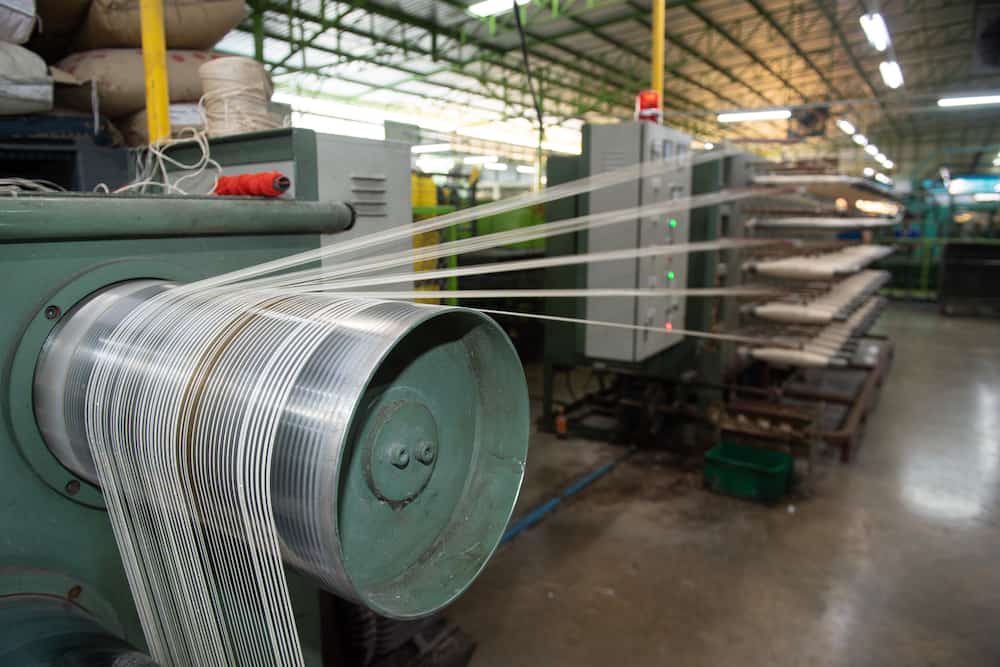 Production fil de nylon usine