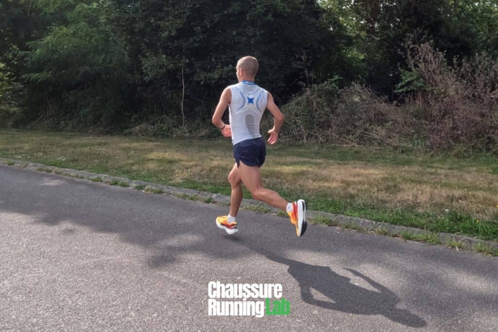 Puma Deviate Nitro 3 aux pieds