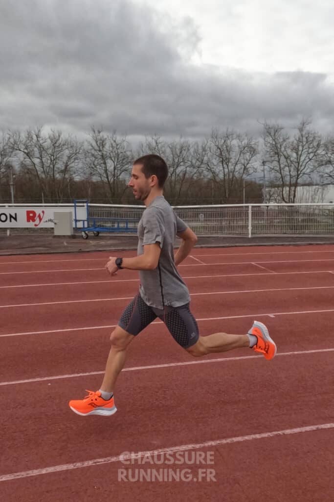 coureur portant les Speed 4