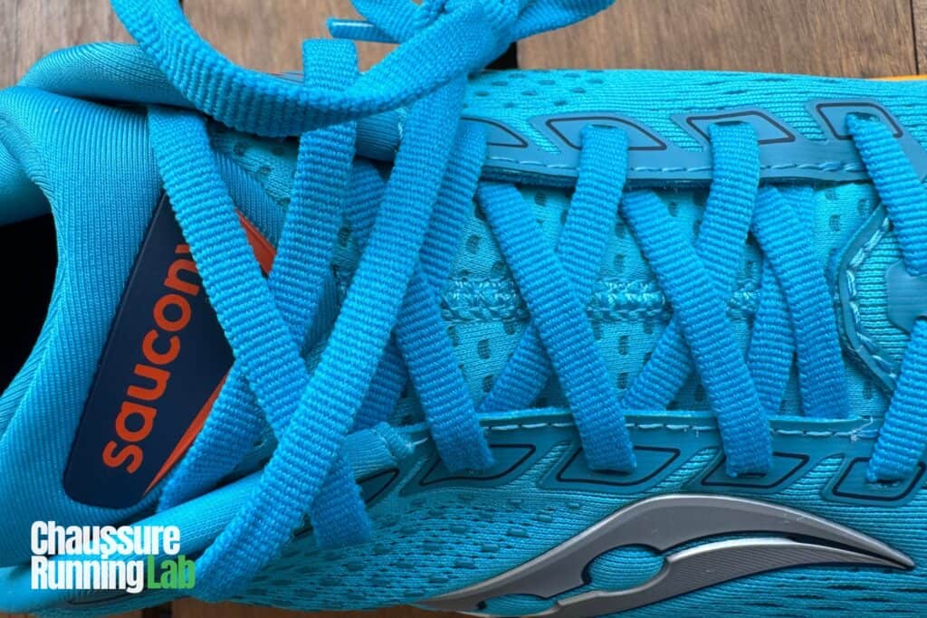 lacets de chaussures Saucony Guide 17